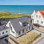 Alberta - 50m From The Sea By Interhome Tatil Evi *