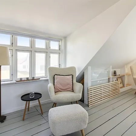 Alberta - 50m From The Sea By Interhome